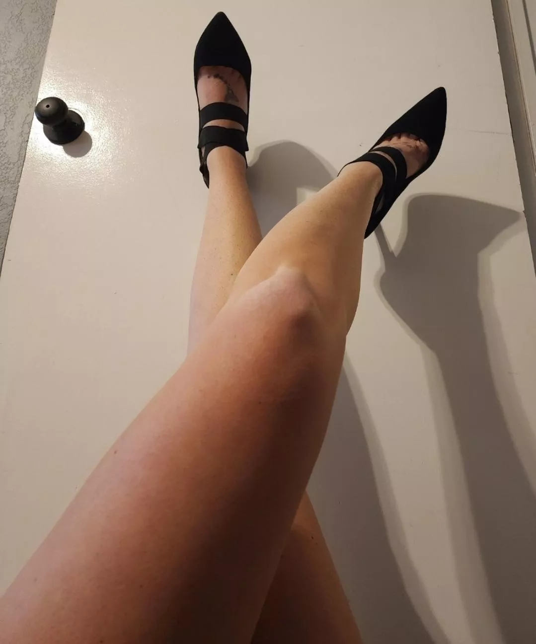 Does anyone like heels?? Let me know...
