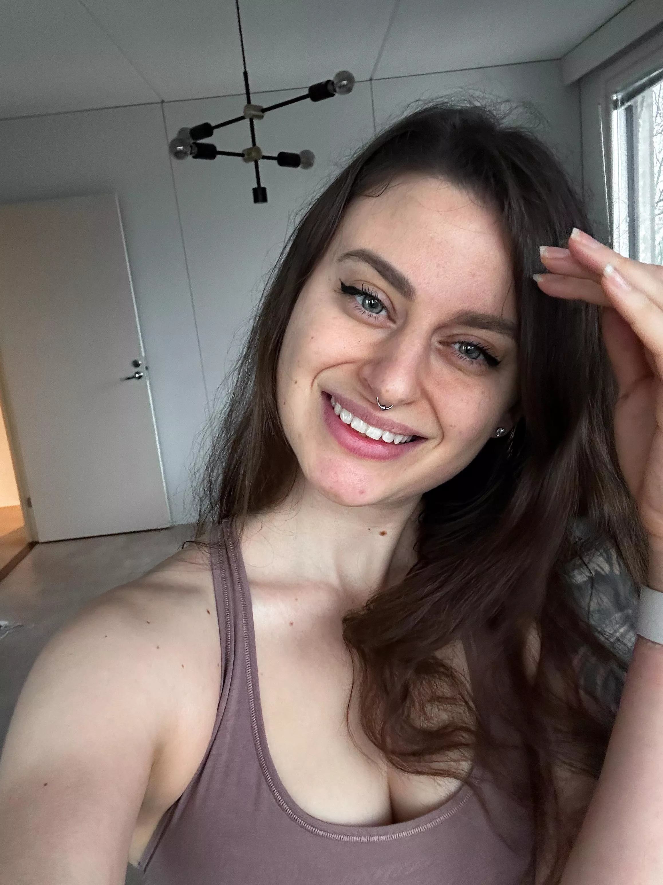 Eastern European x Iraqi 🌙