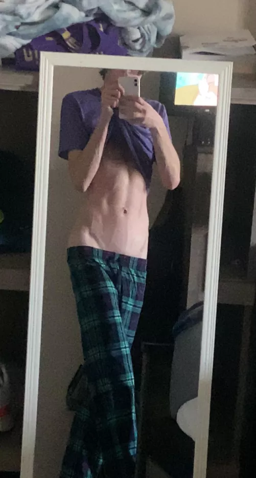 Felt cute might delete later😵‍💫