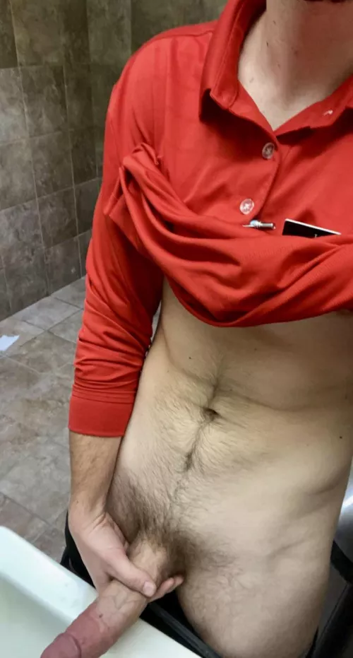 Found a nude I took at work like 3 yrs ago, thought I’d share