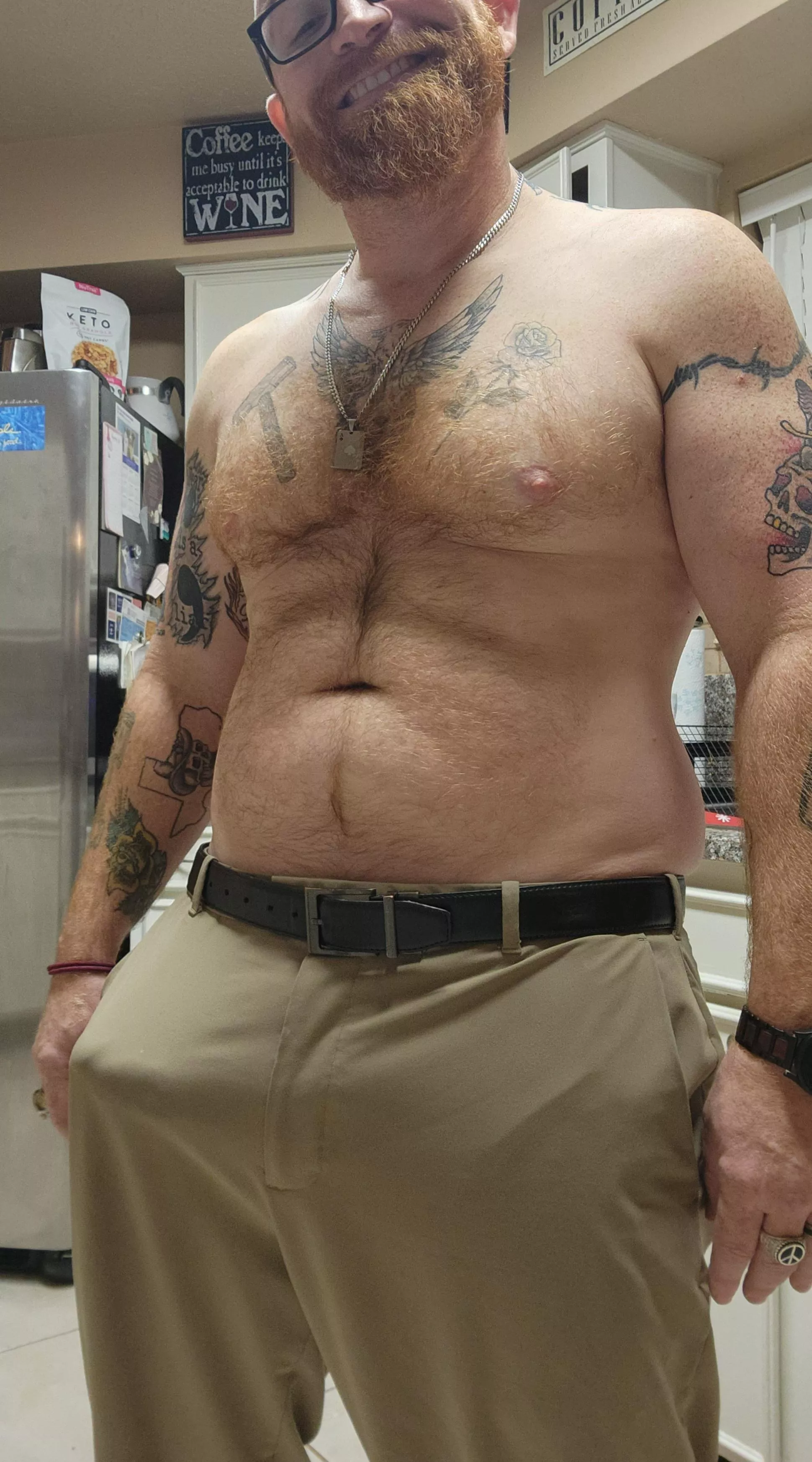 Ginger beard and boner for your Saturday morning.