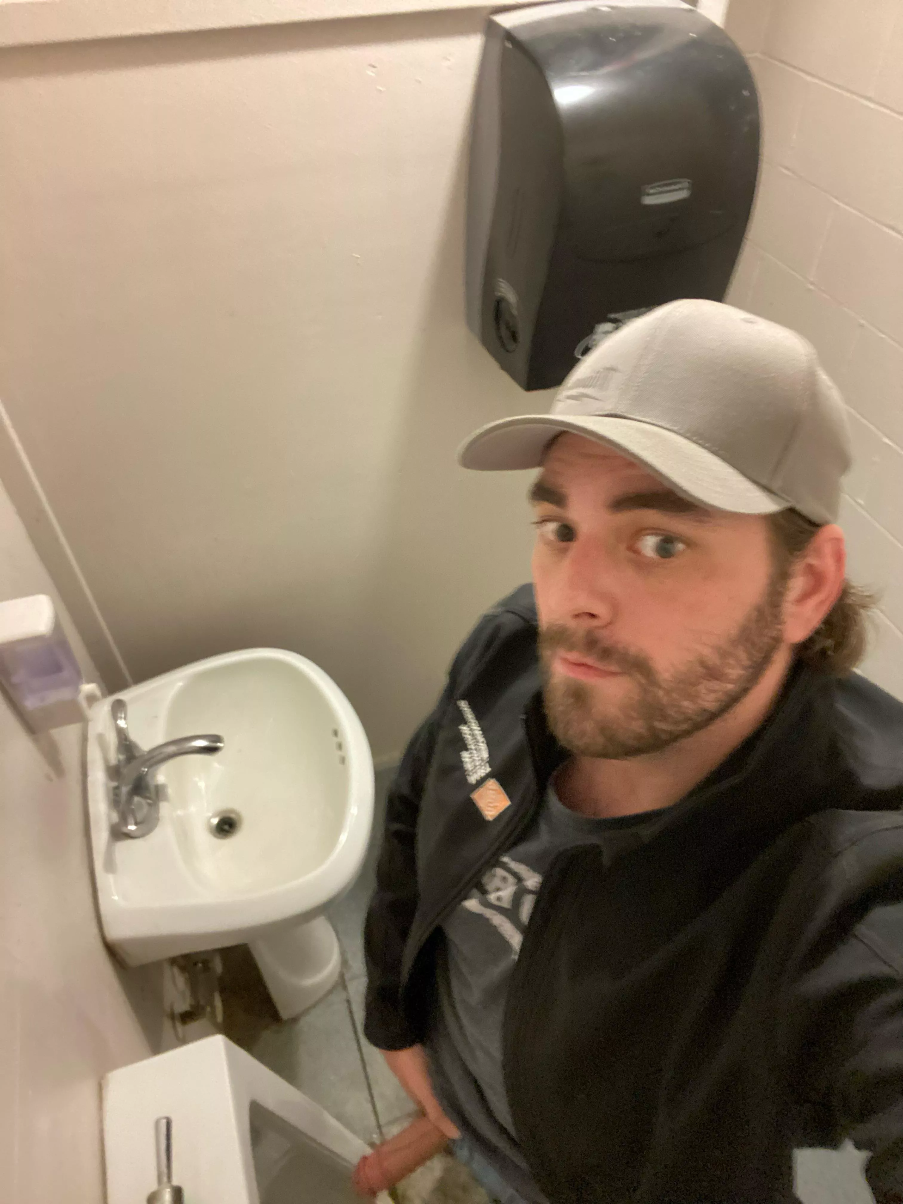 Gotta love bathrooms with no divider