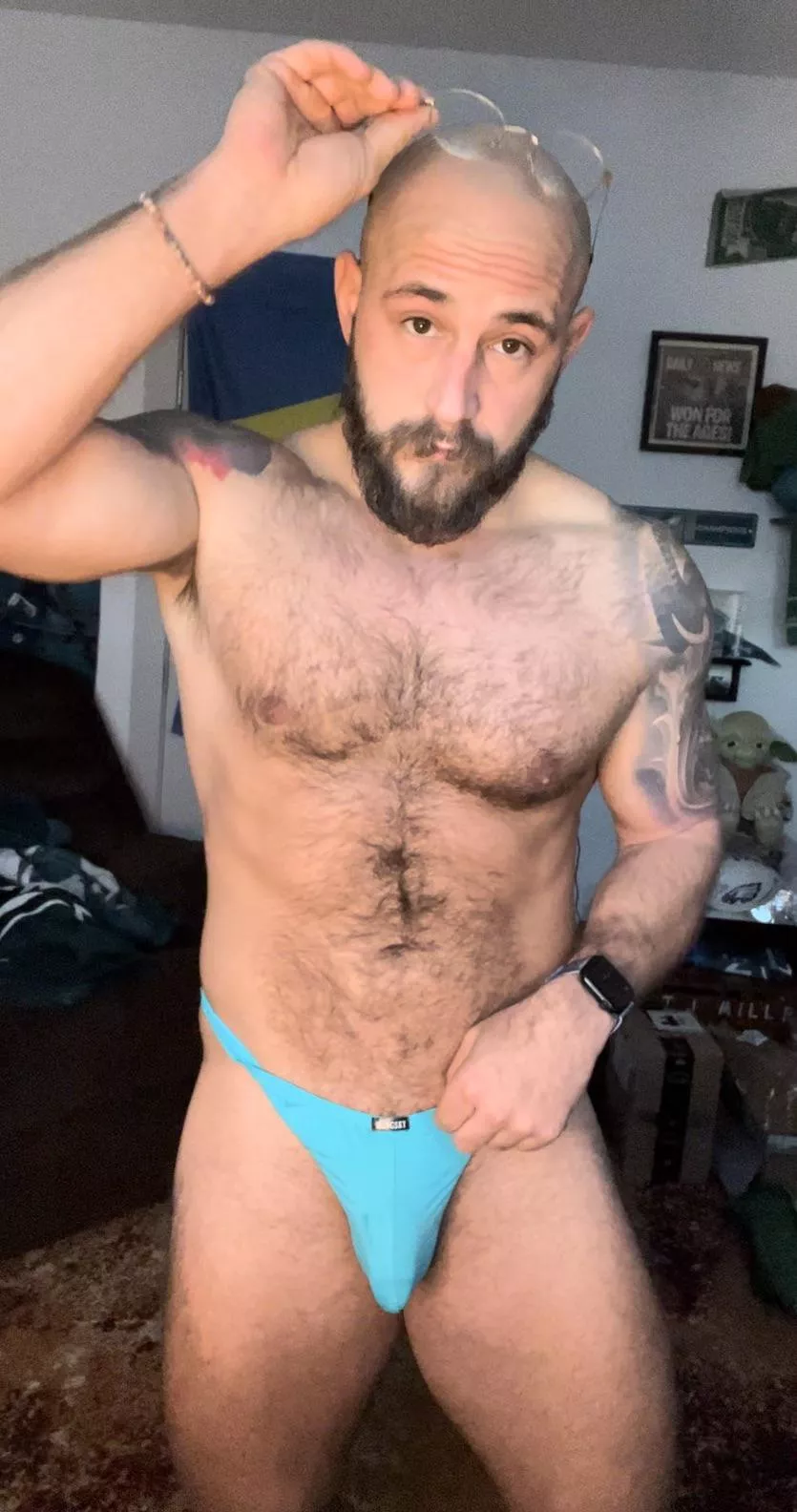 Hello to my favorite sub 😚