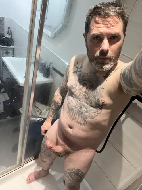 Help wanted , apply within