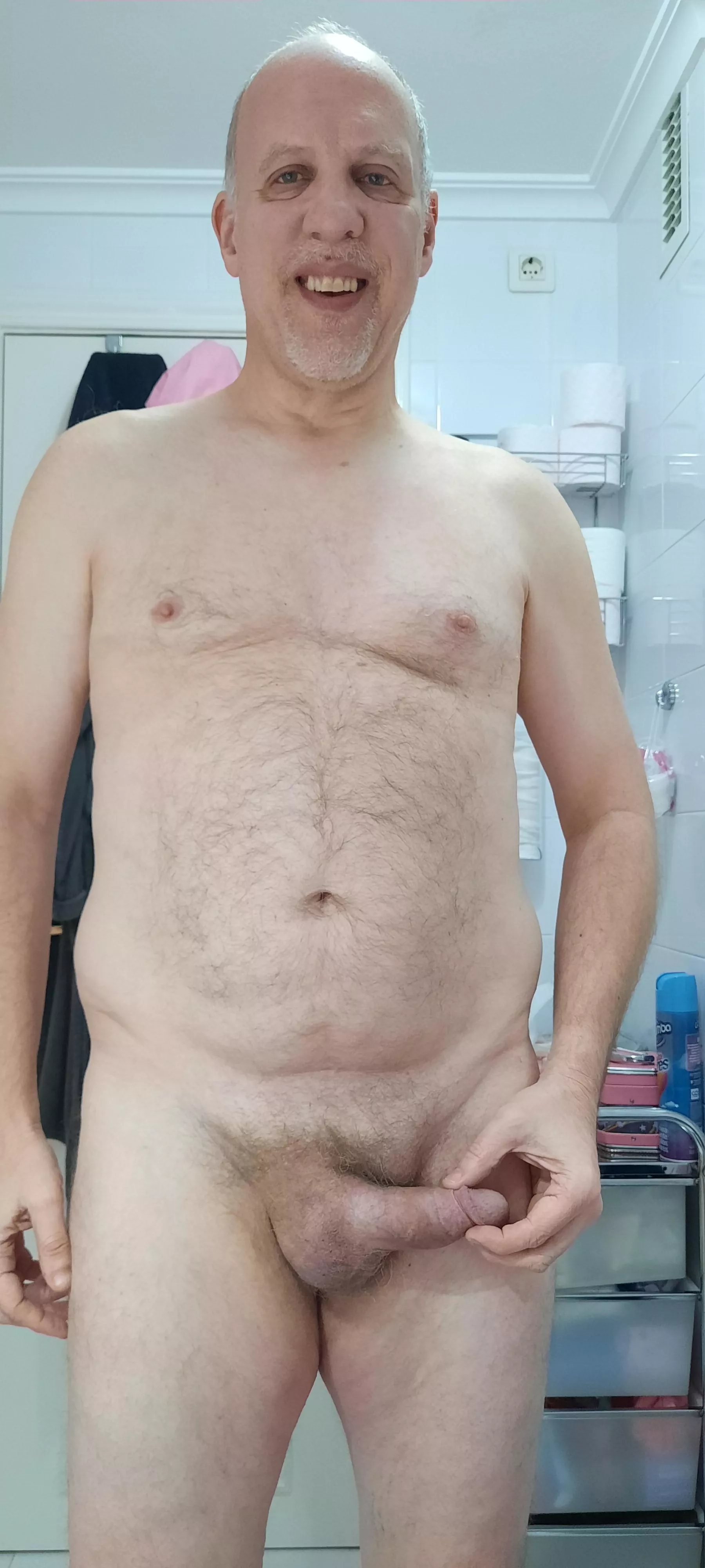 Holding things up.....