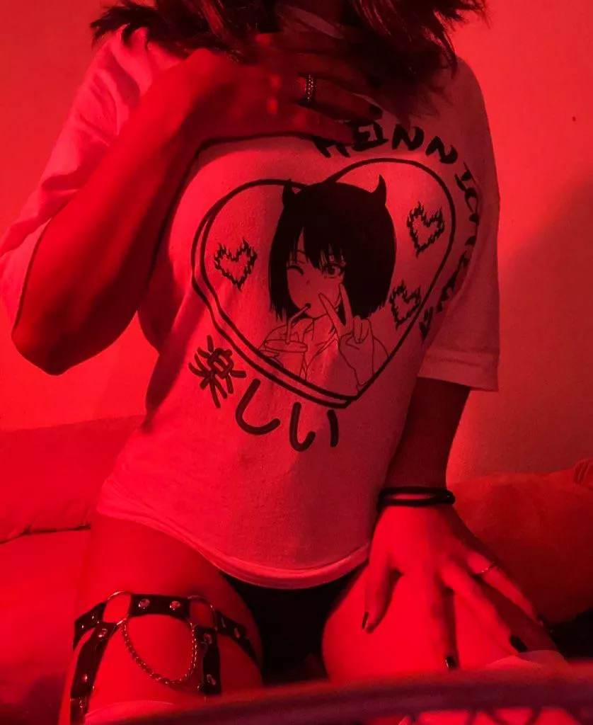 I know I was born to being a cutie girl!✨. Cute cute I’m cute! ✨💕