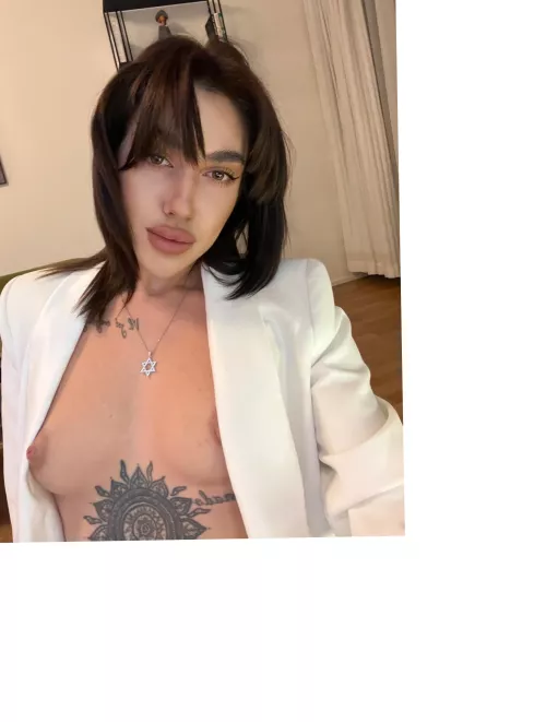 I m ready for my daily cream shower ddy!