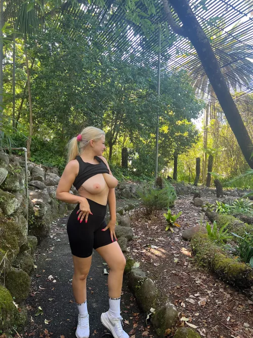 if you like me, i’ll keep posting ;)