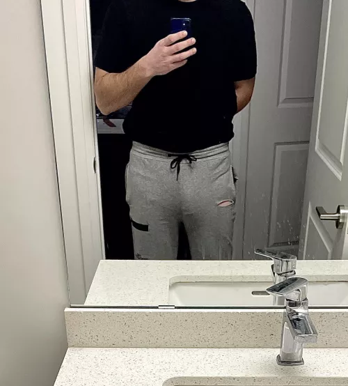 Is it too obvious when I tuck my shirt in?