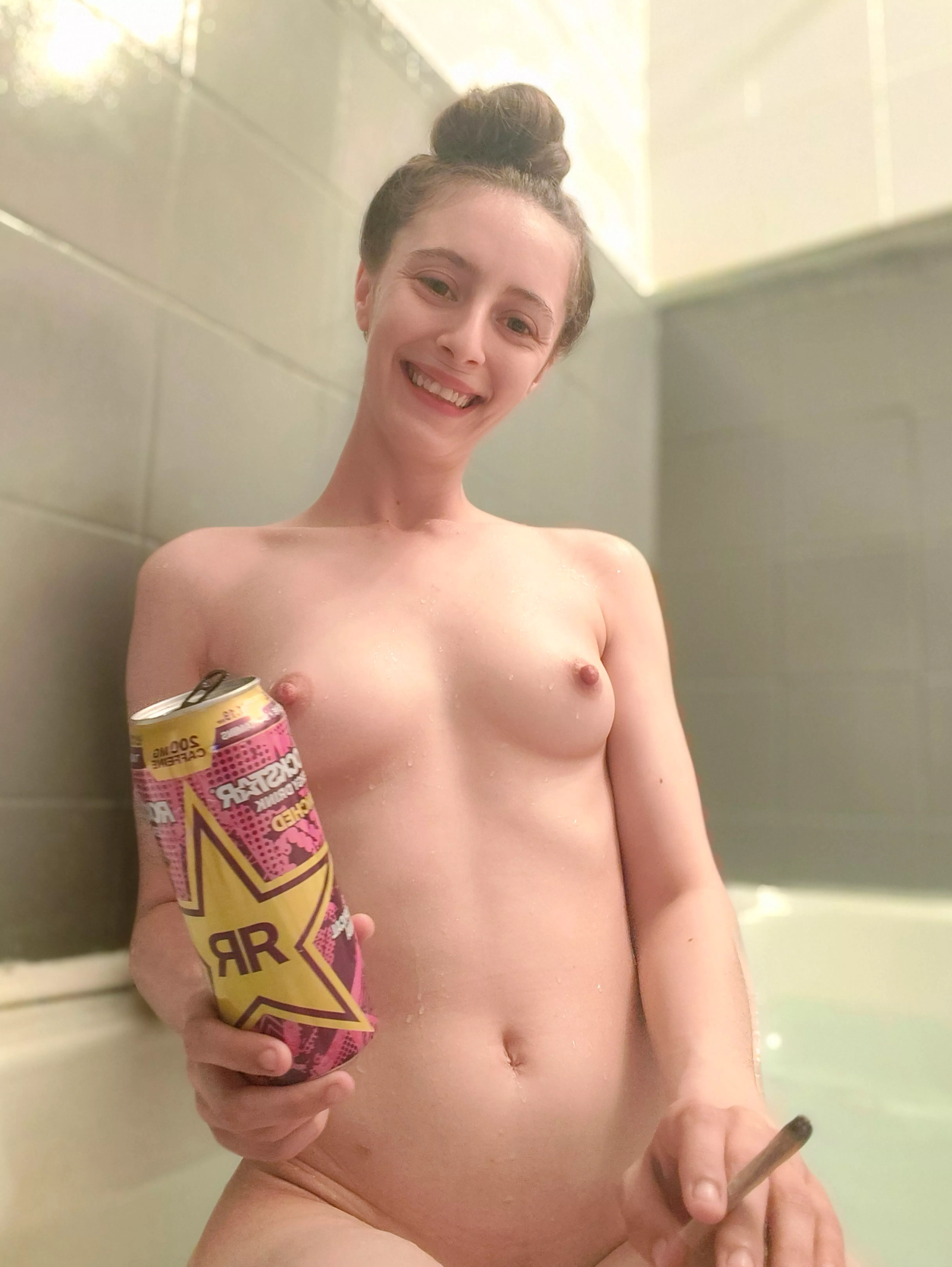 join me for a spliff in the tub?