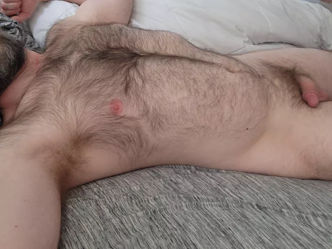 Let's spend our Saturday in bed