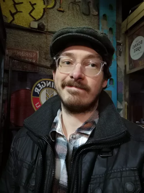 Long time lurker, finally feeling brave enough to say hello! 👋