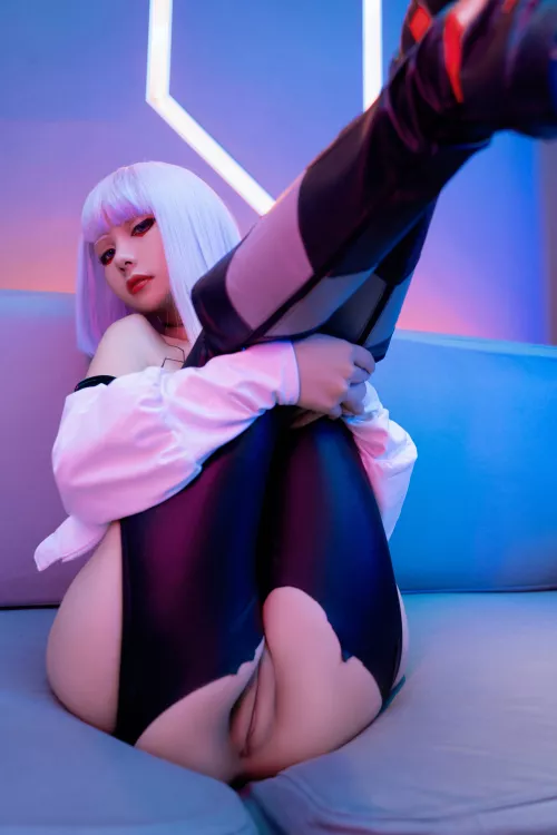 Lucy (Cyberpunk Edgerunners) by Nekokoyoshi