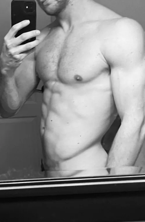 [M] who wants to come workout with me?