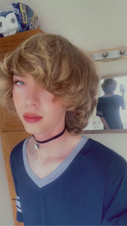 makeup is a struggle for me idk how some people are so good at it