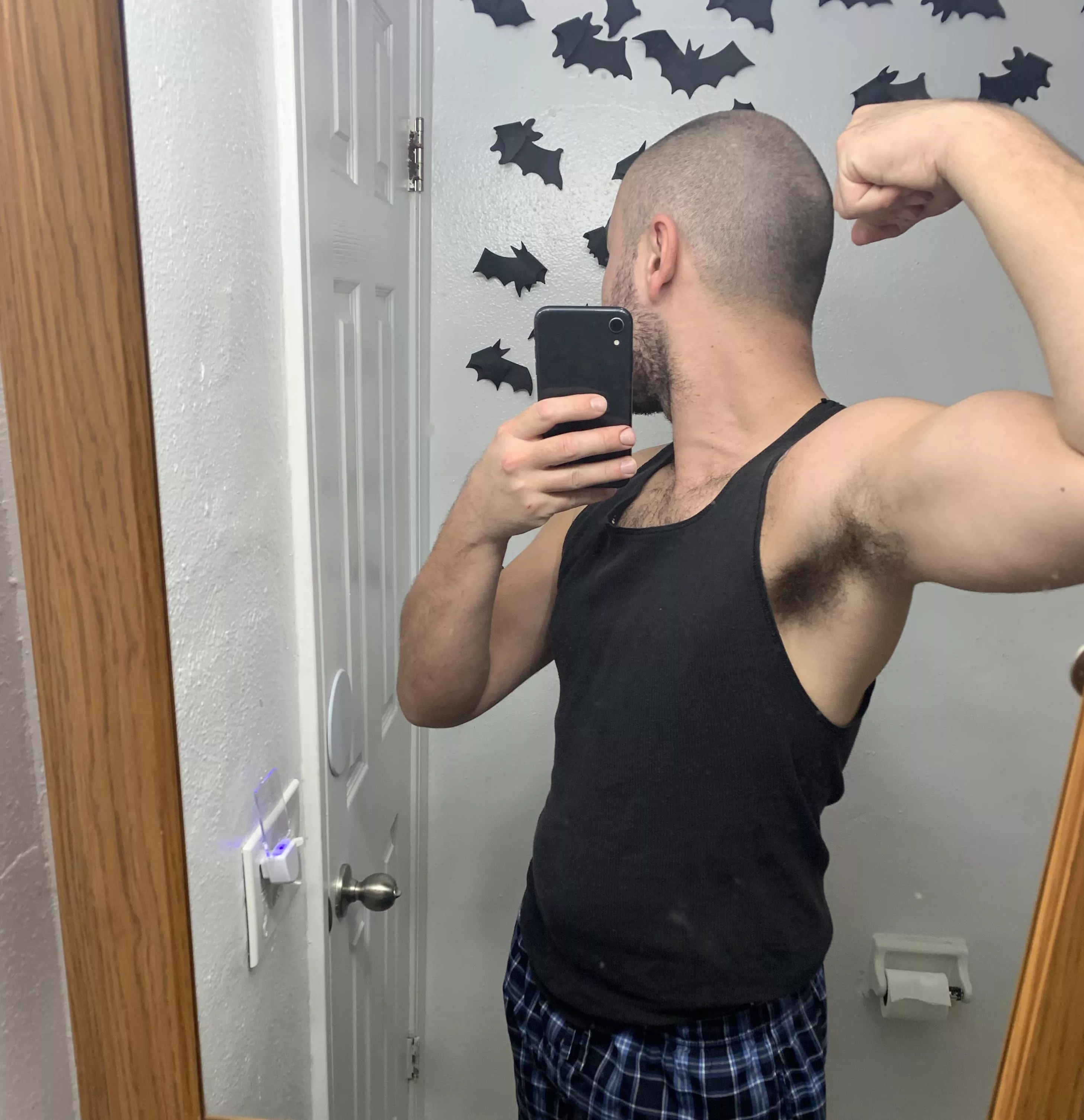 Need a bro to smell these