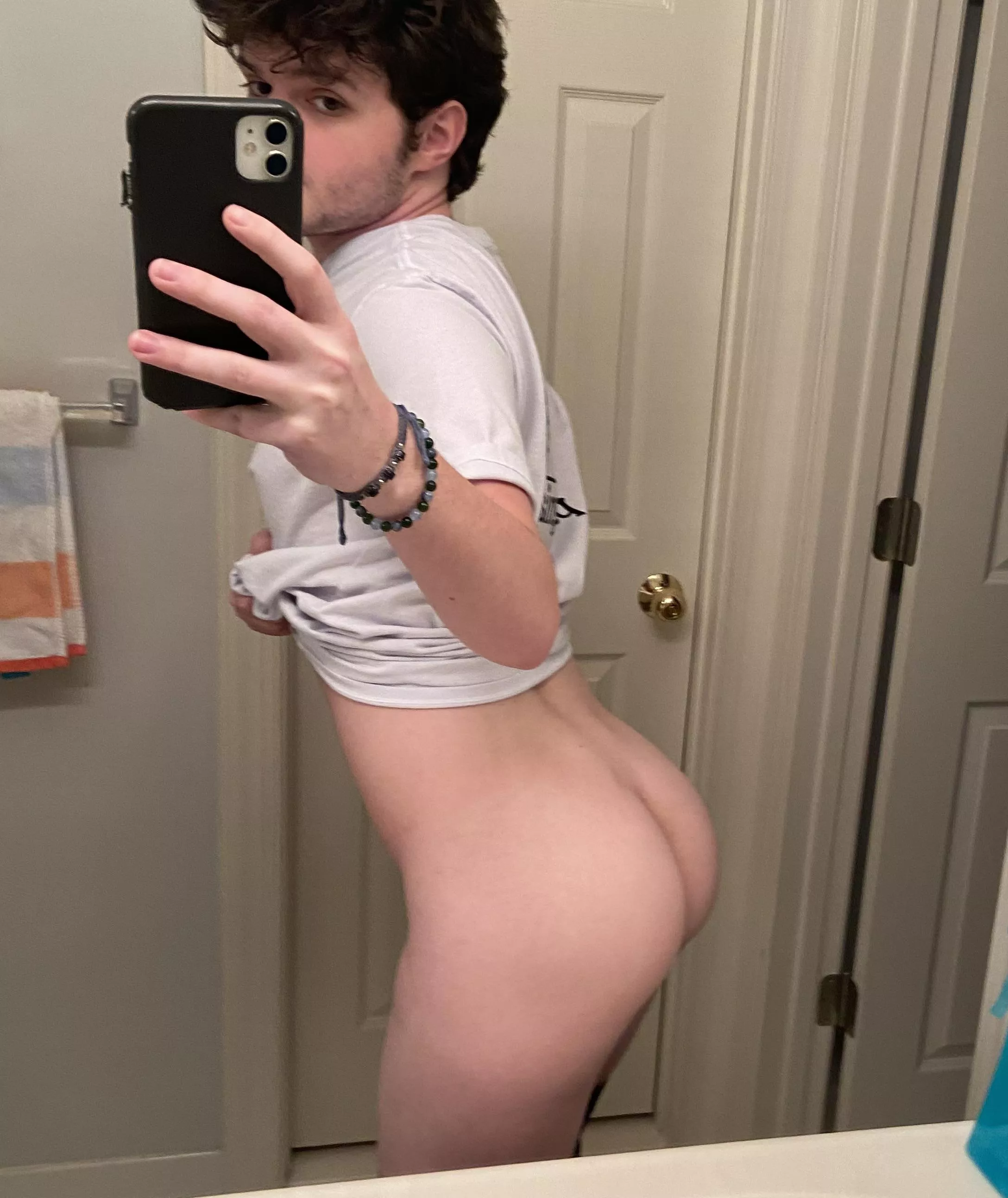 need a glute massage asap