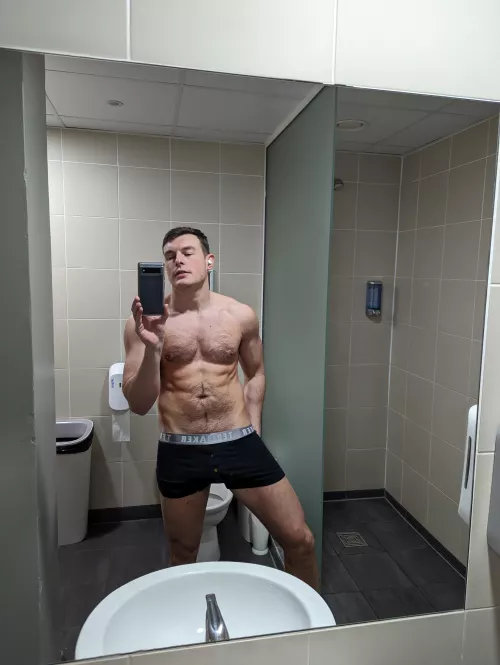 Need a new gym buddy, any volunteers?