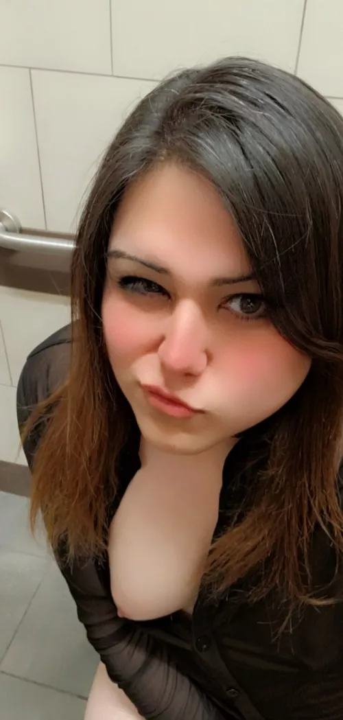 oh hi, don't mind me 🤷‍♀️