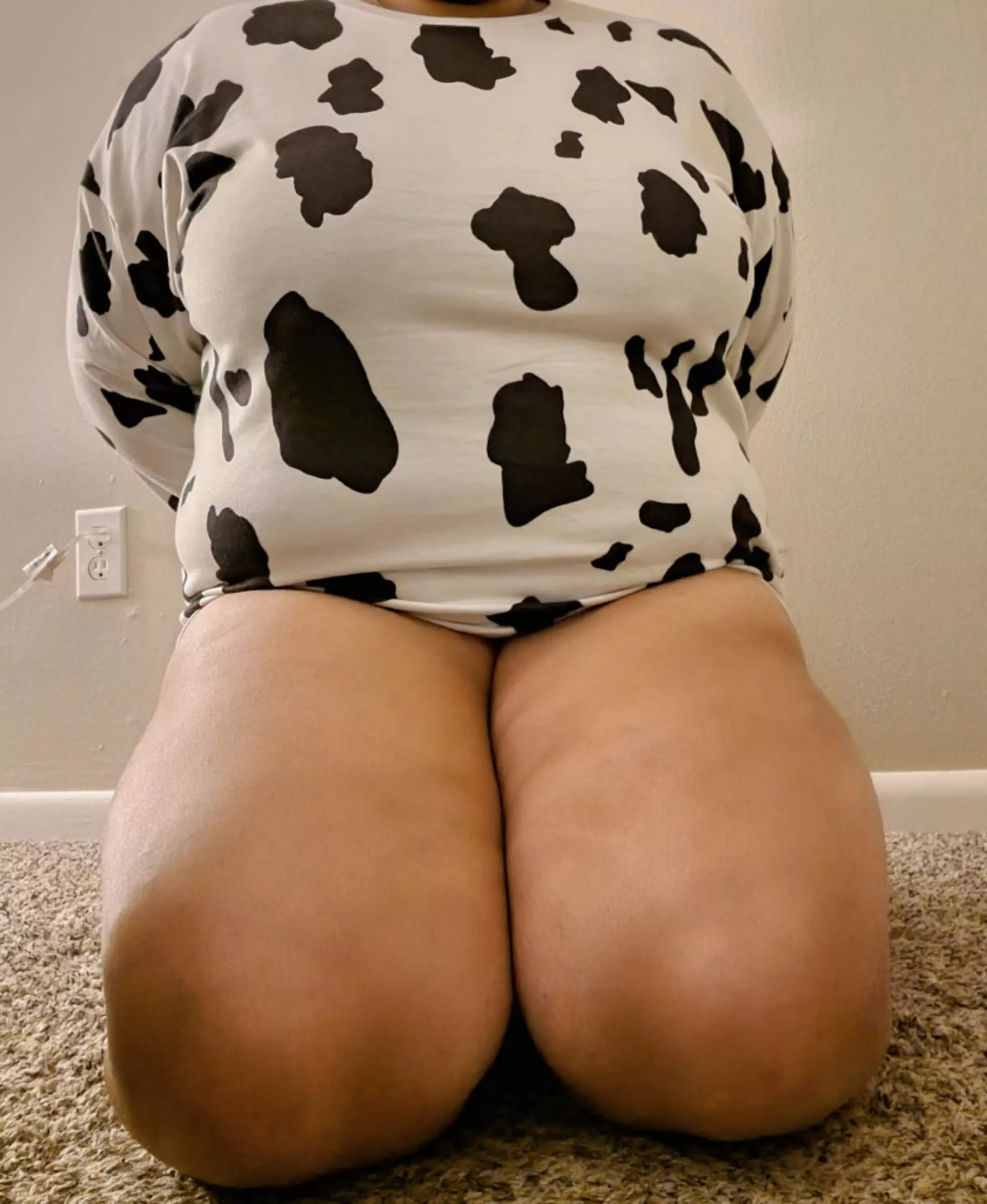 Patiently waiting for my farmer to breed me 🥰