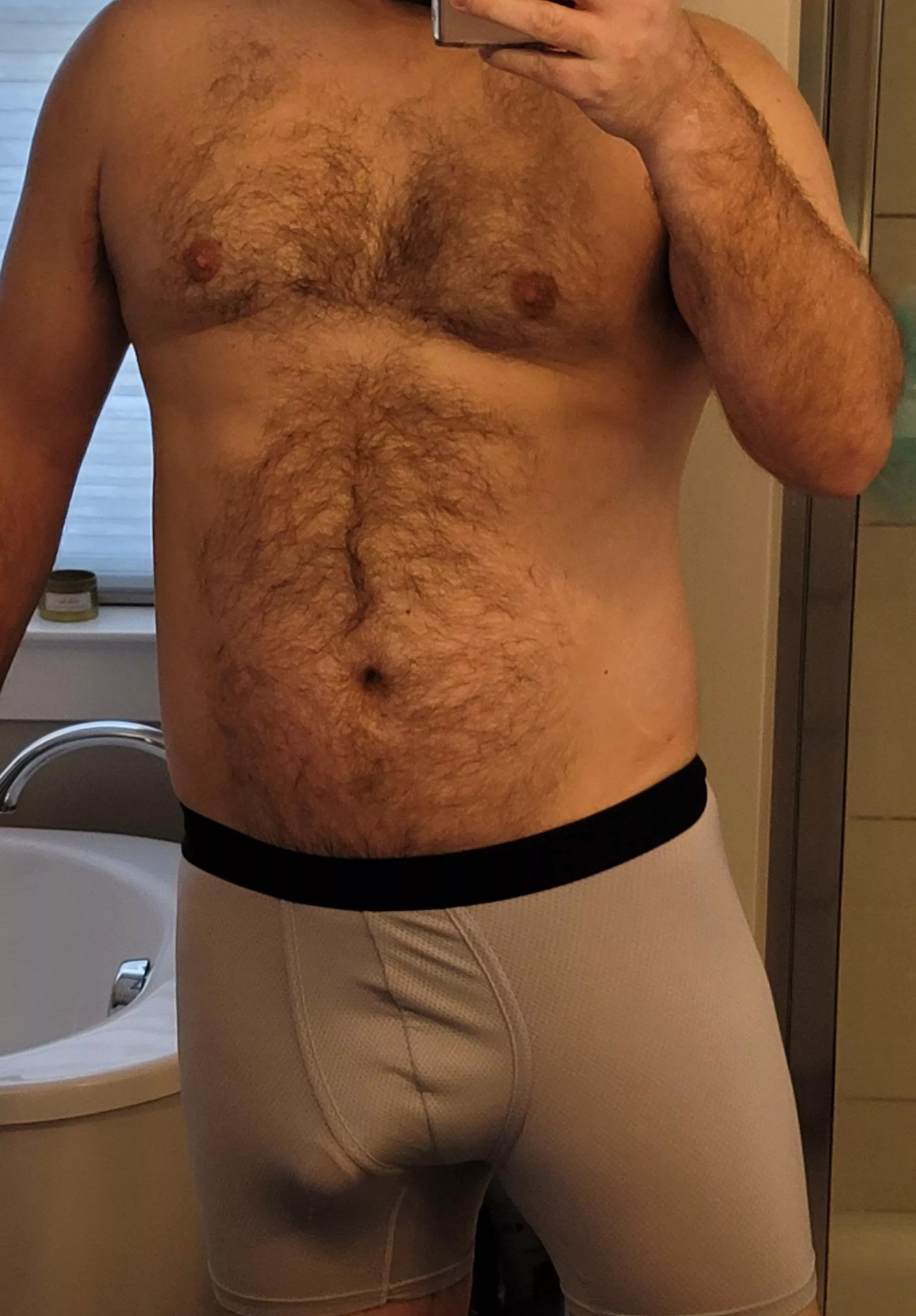 Saturday morning work outs get the bulge going.