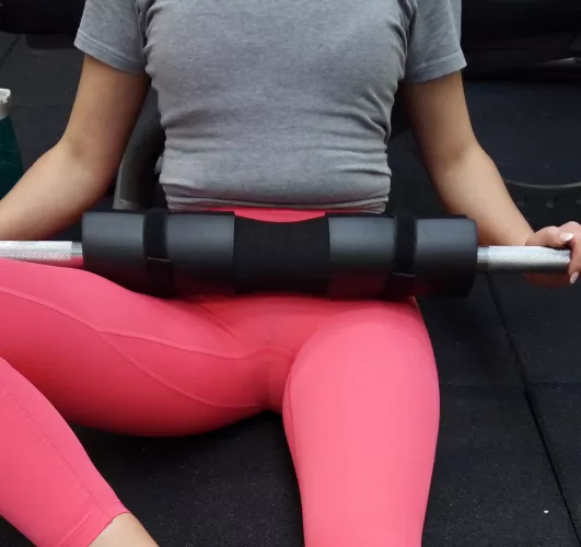 She likes a good stretch 😻