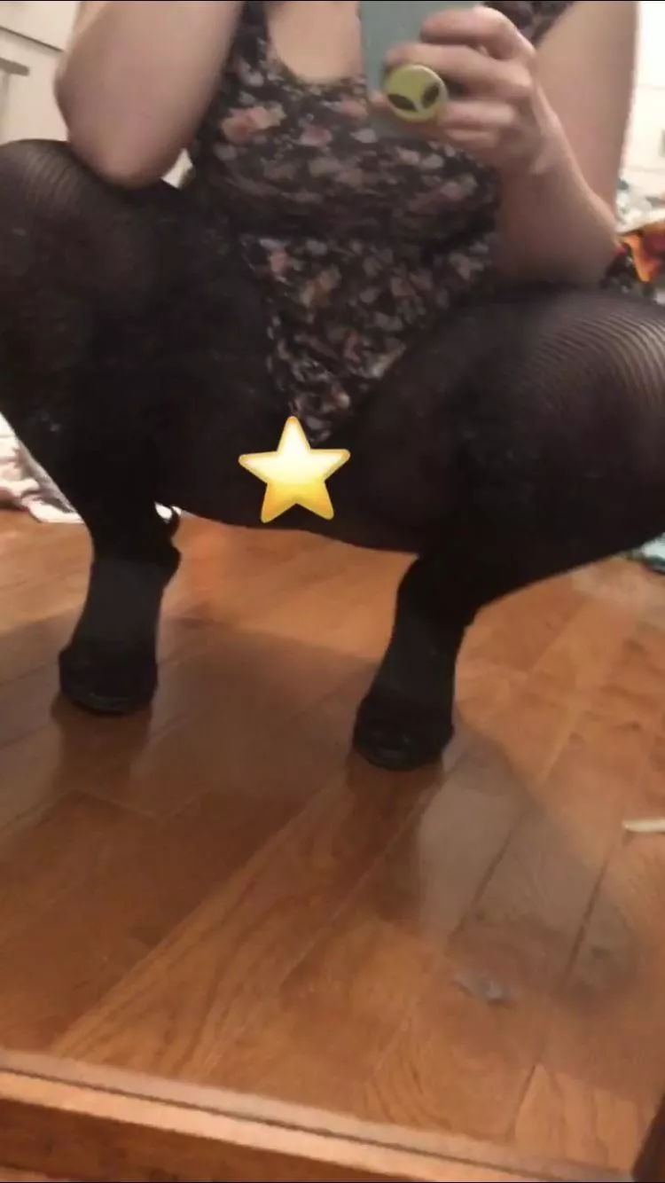 Should I remove the star🤔 I’m not wearing any panties