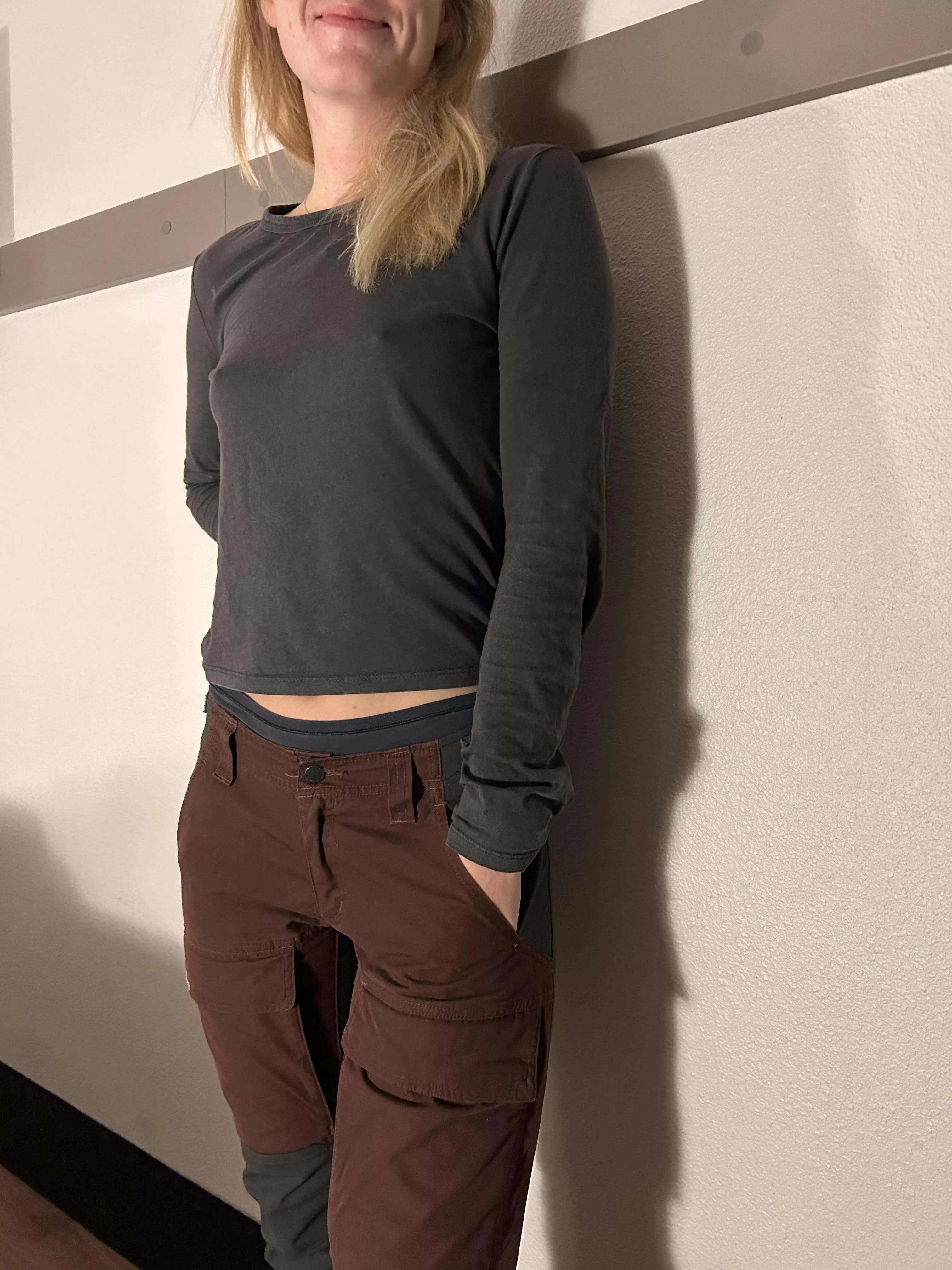 Showing my new neighbours my pokies