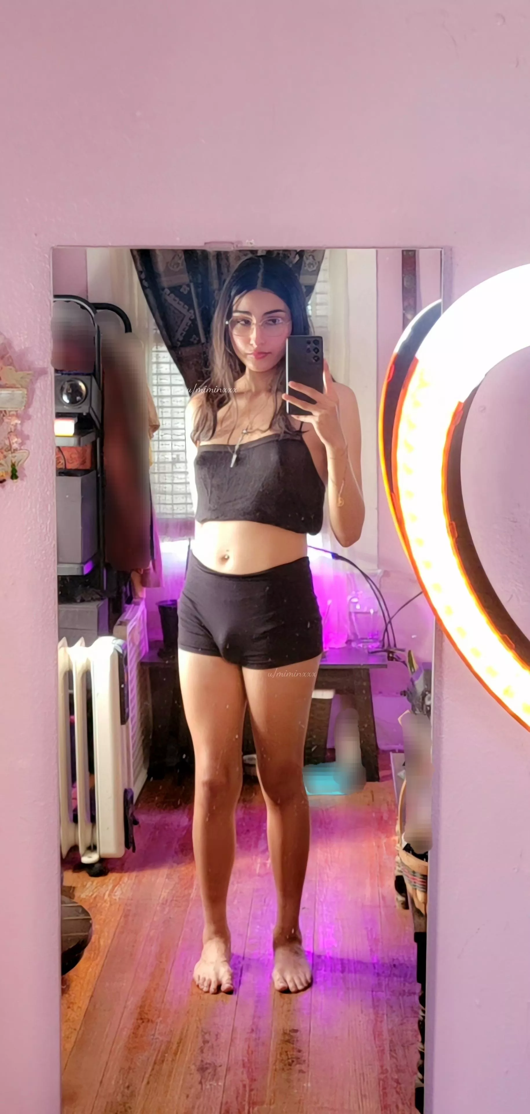 Small little bulge 💕💕💕