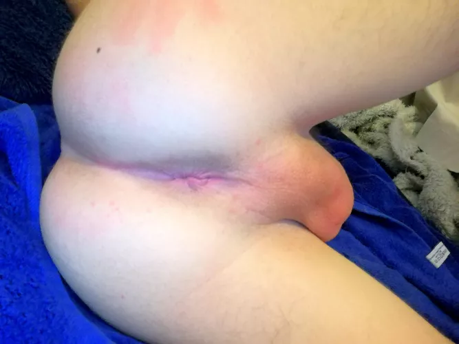 Someone buy me a dildo and ill send u all the vids 😜