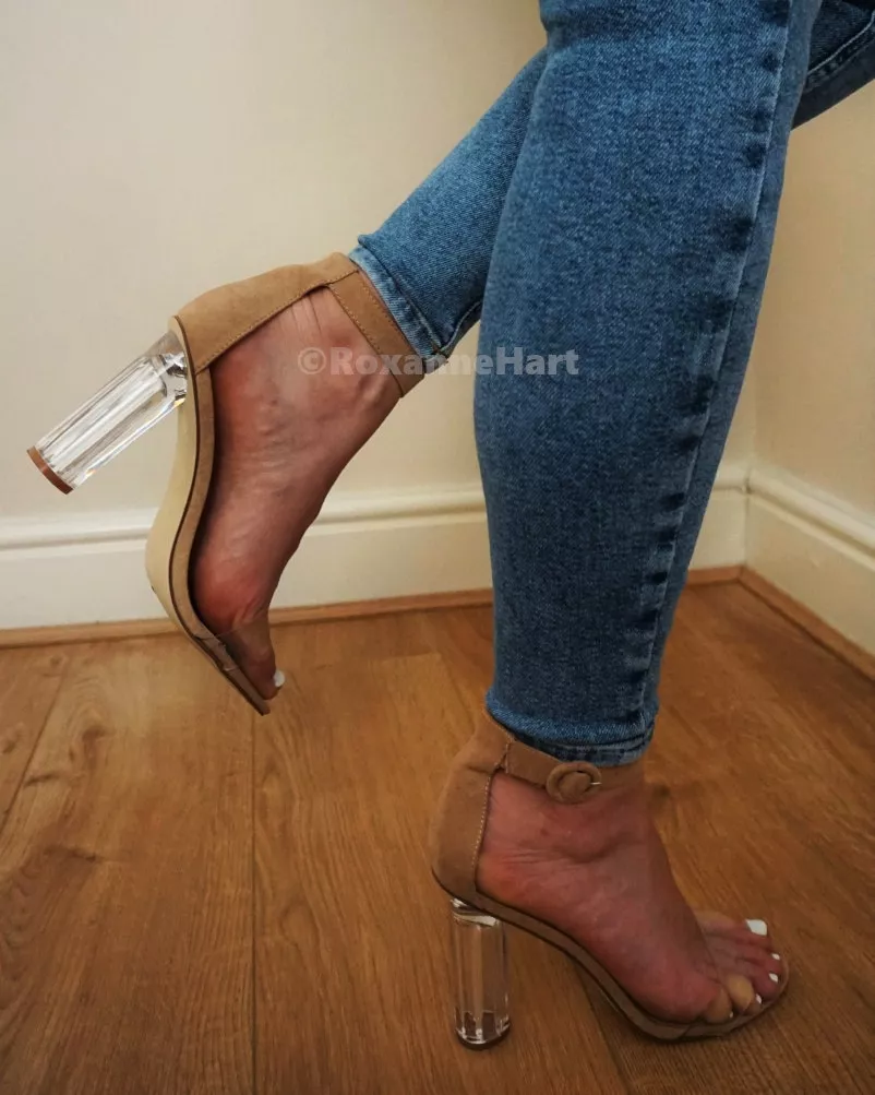 Sometimes a simple pair of ankle strap sandals and jeans is the best combination.