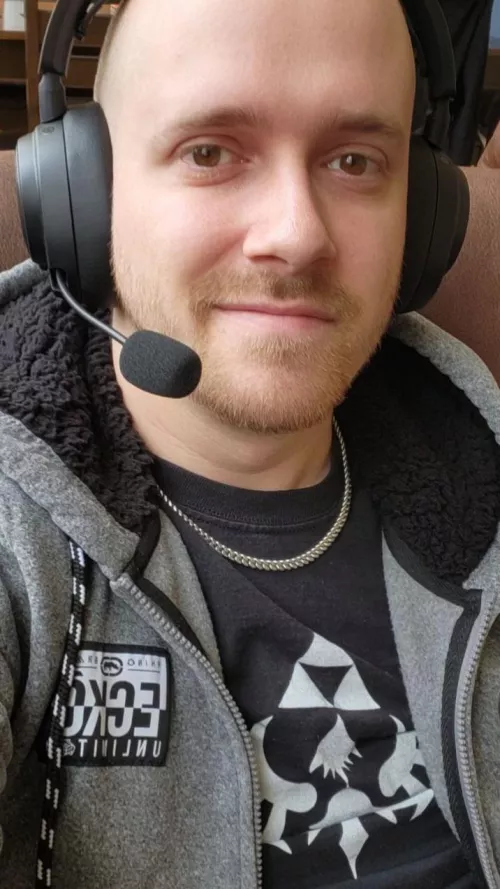 Spending my weekend recording a Dead Space Let's Play!