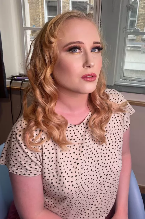 Stunning Miss Satine Spark...