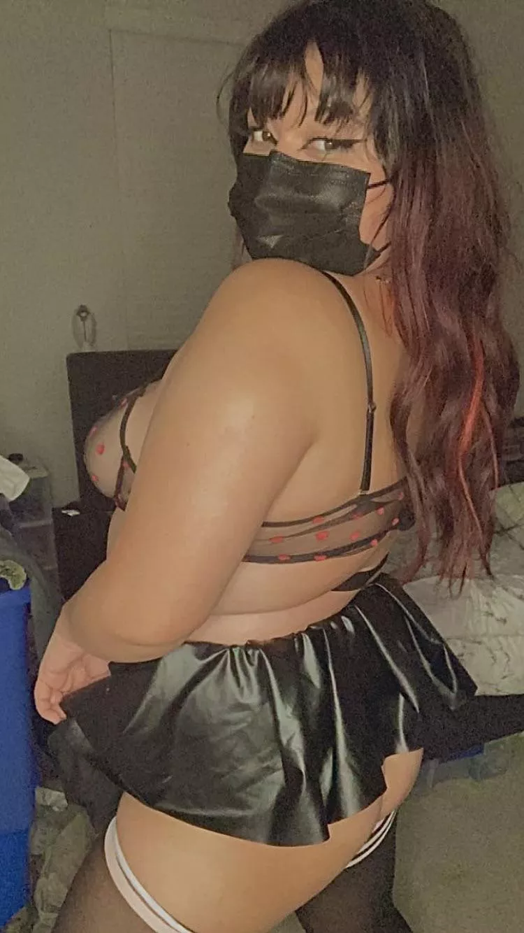 this sub seemed like a safe place for a bi girl who likes to occasionally show herself off ♡