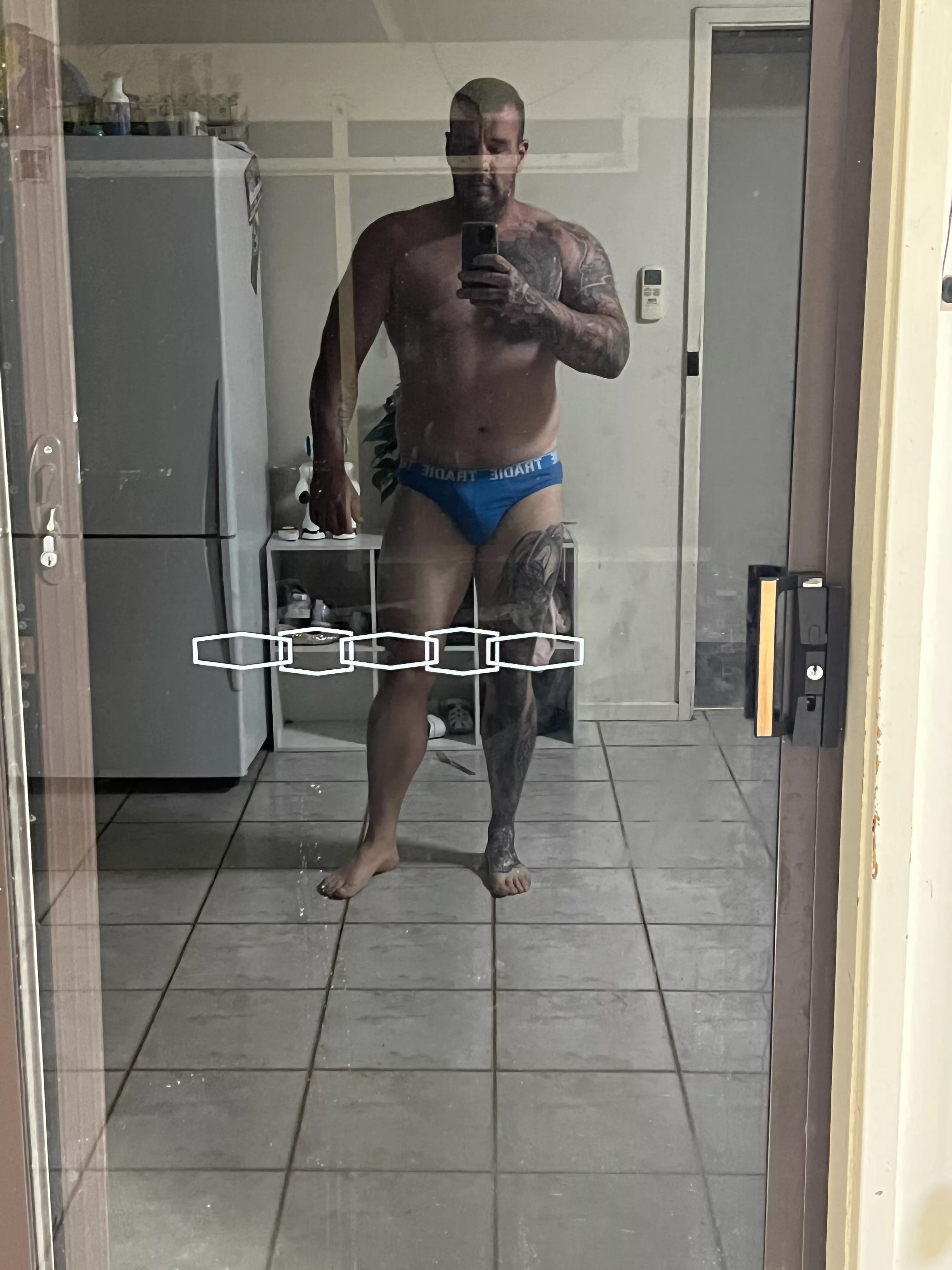 Want to see more of this Aussie man