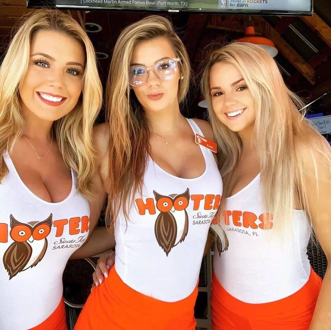 Which Hooter Girl?
