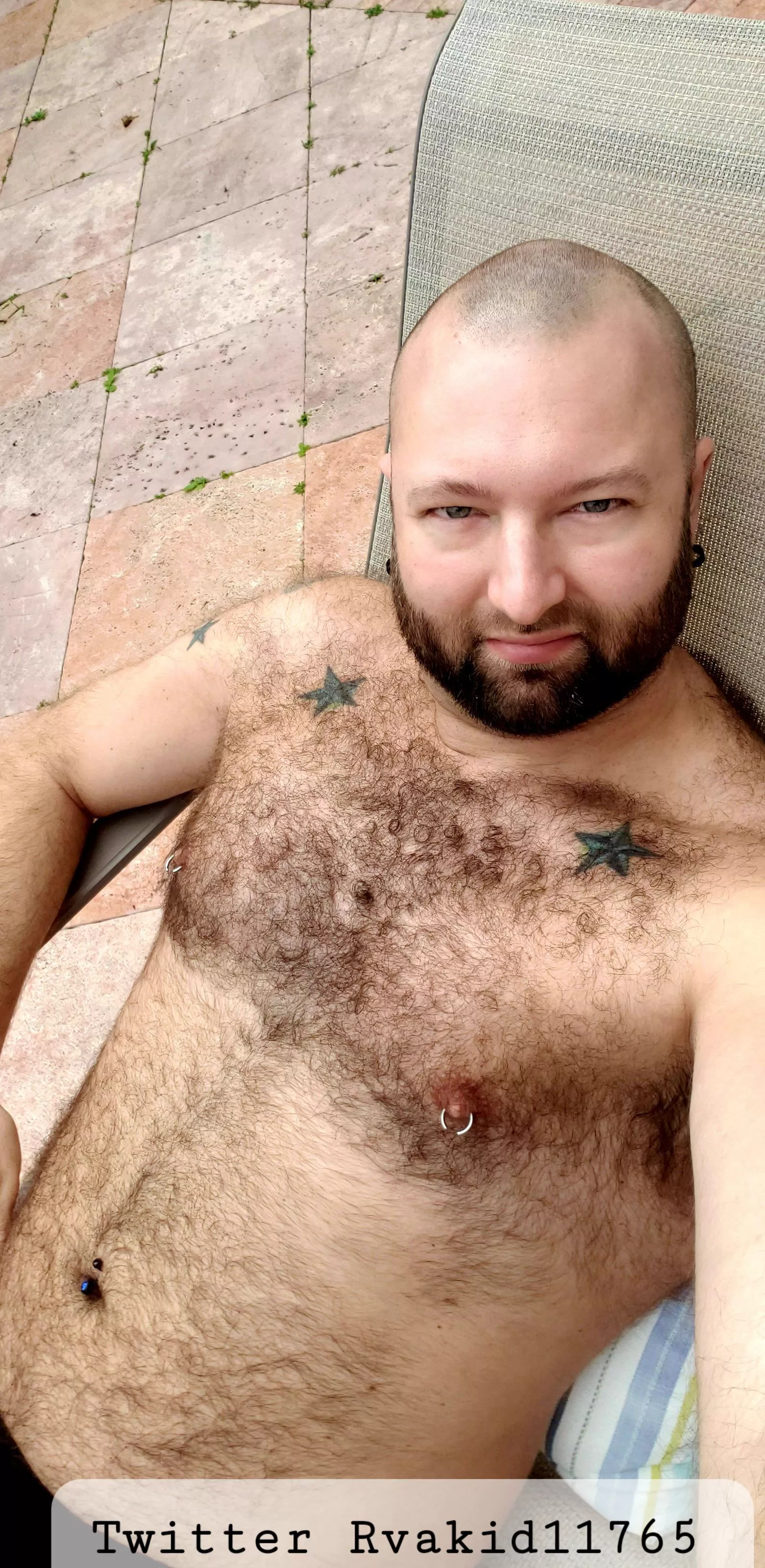 Who will give me a rub