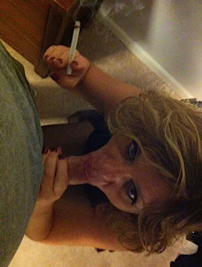 Who would like to be next? 💋