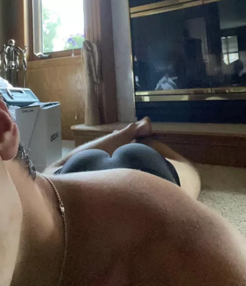 20 Vers bottom, looking for fit or slim twinks and twunks dm for snap