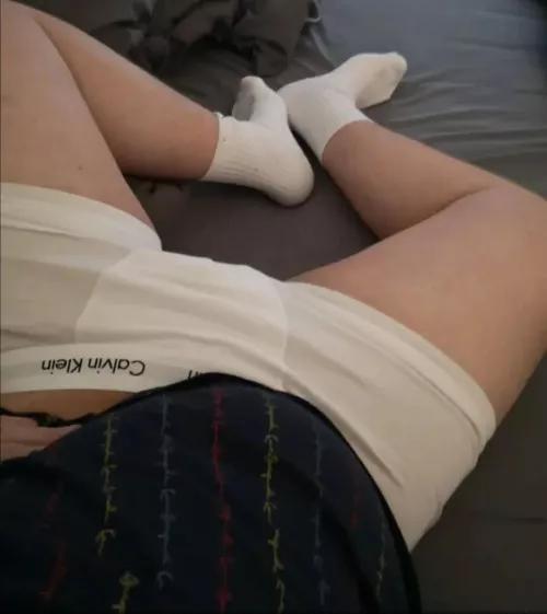 22 yo curious German chubby. hmu with asl and Pic pls. Redblanket98