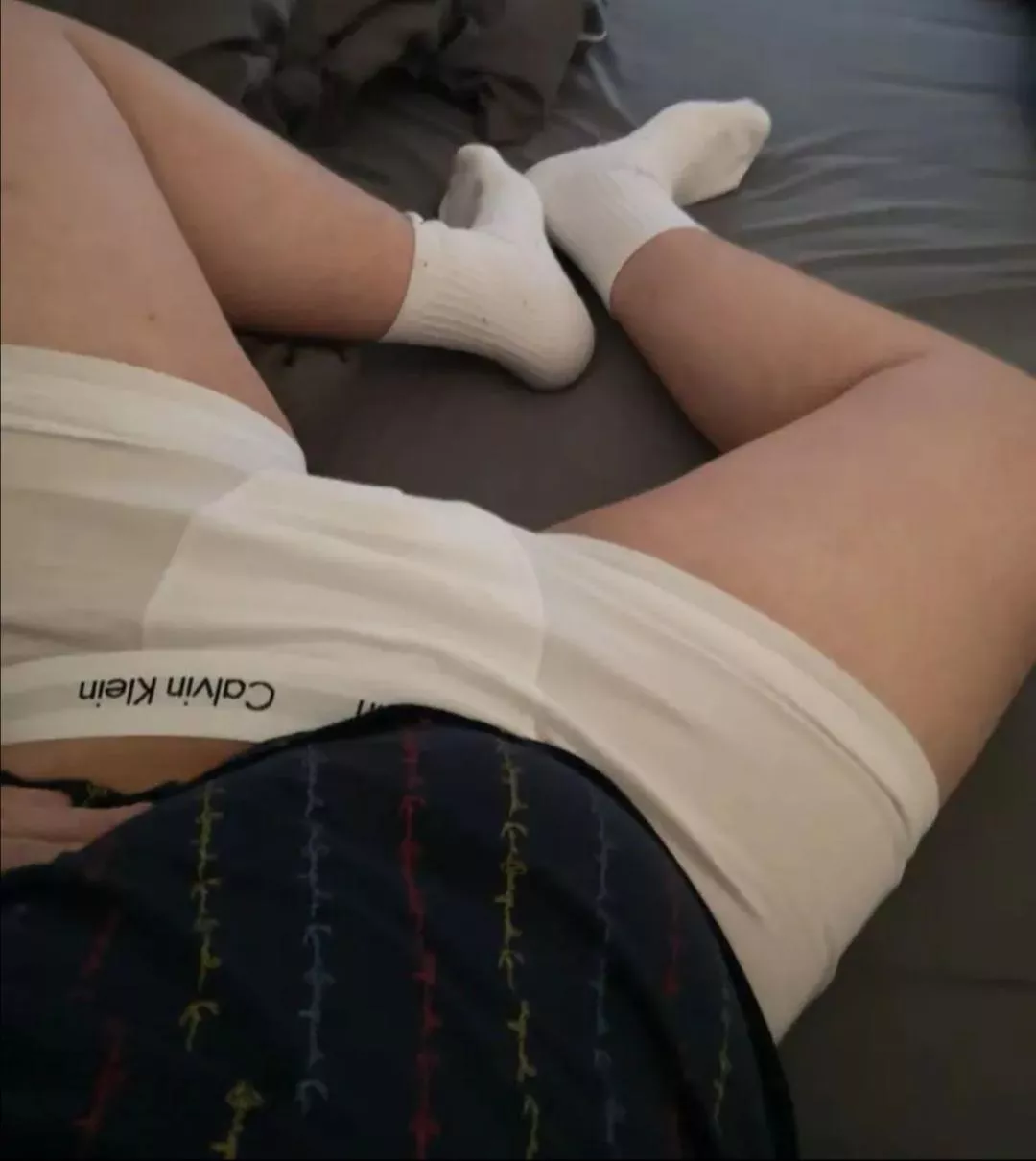 22 yo curious German chubby. hmu with asl and Pic pls. Redblanket98