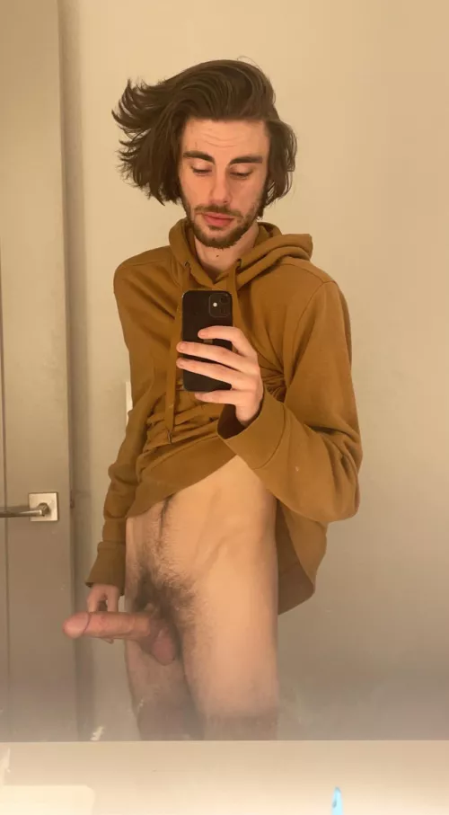 26M looking for a Hotwife to have some fun with