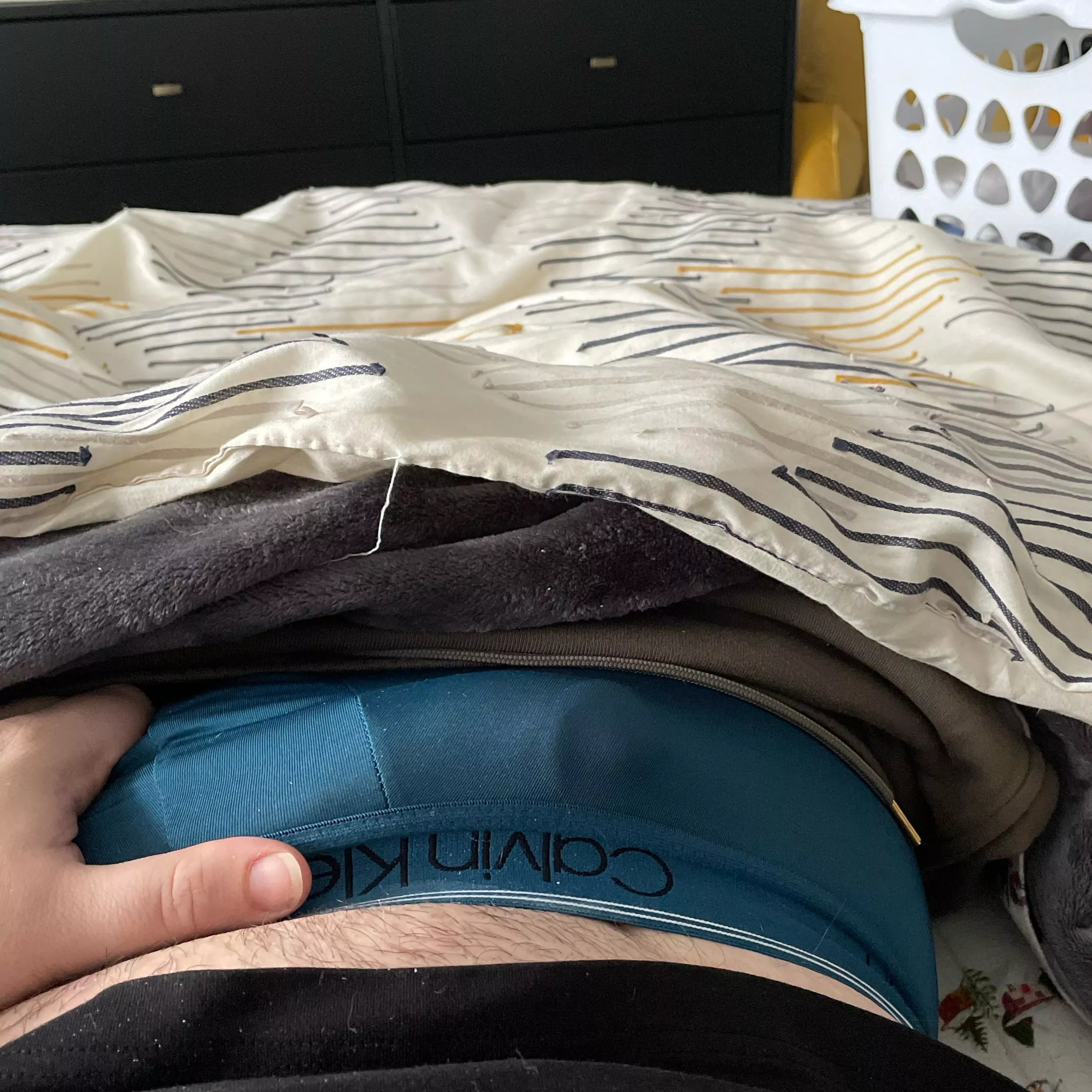 28 m NY send a snap with ASL taxata2022 twinks++