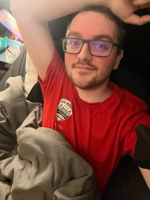 30M Gay. Another day inside! Watching some Dropout and having pizza!