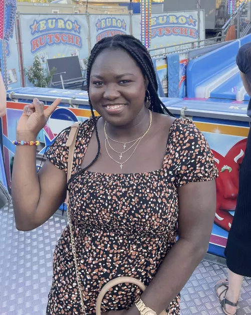 Am I the only one who wants to fuck her?