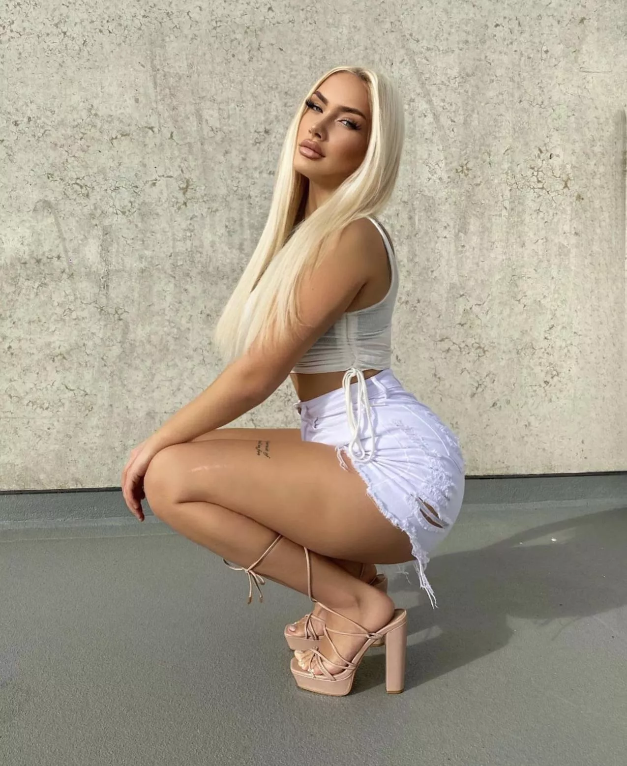 Bet it looks even better when she stands up