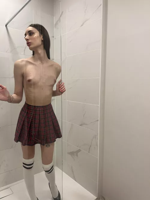 Can I be your fuck doll daddy?