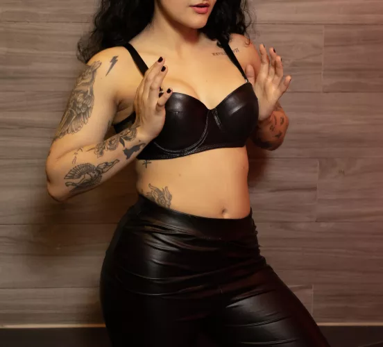 Can i make u happy hon