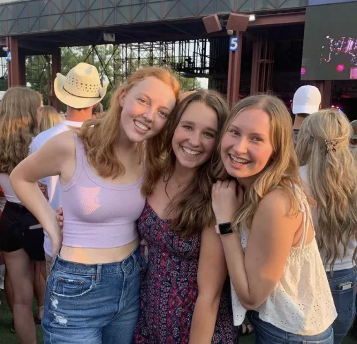 Concert Cuties