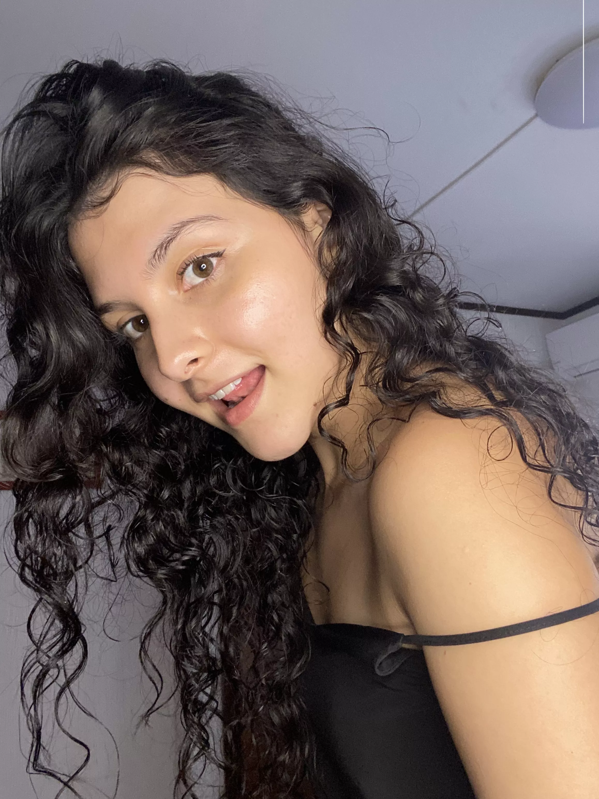 Craving for a passionate type of relationship 🔥❤️